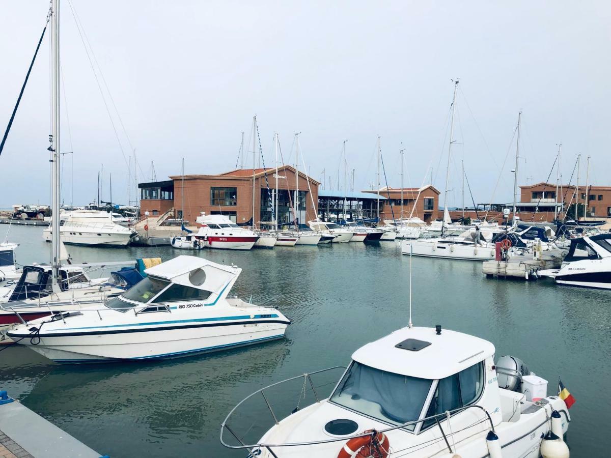 Yacht Suite Marina Di Grosseto Luaran gambar