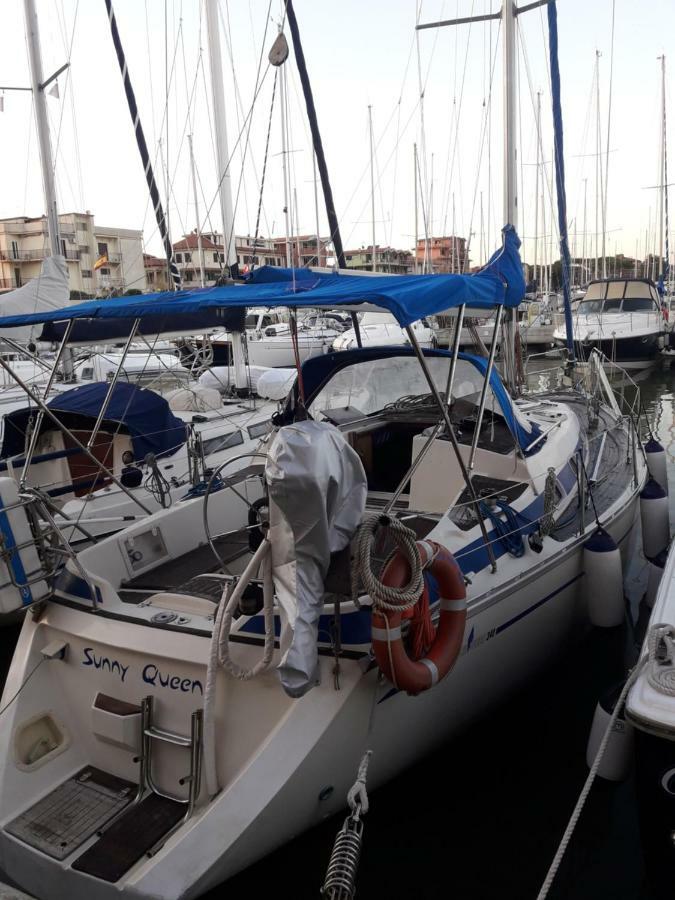 Yacht Suite Marina Di Grosseto Luaran gambar